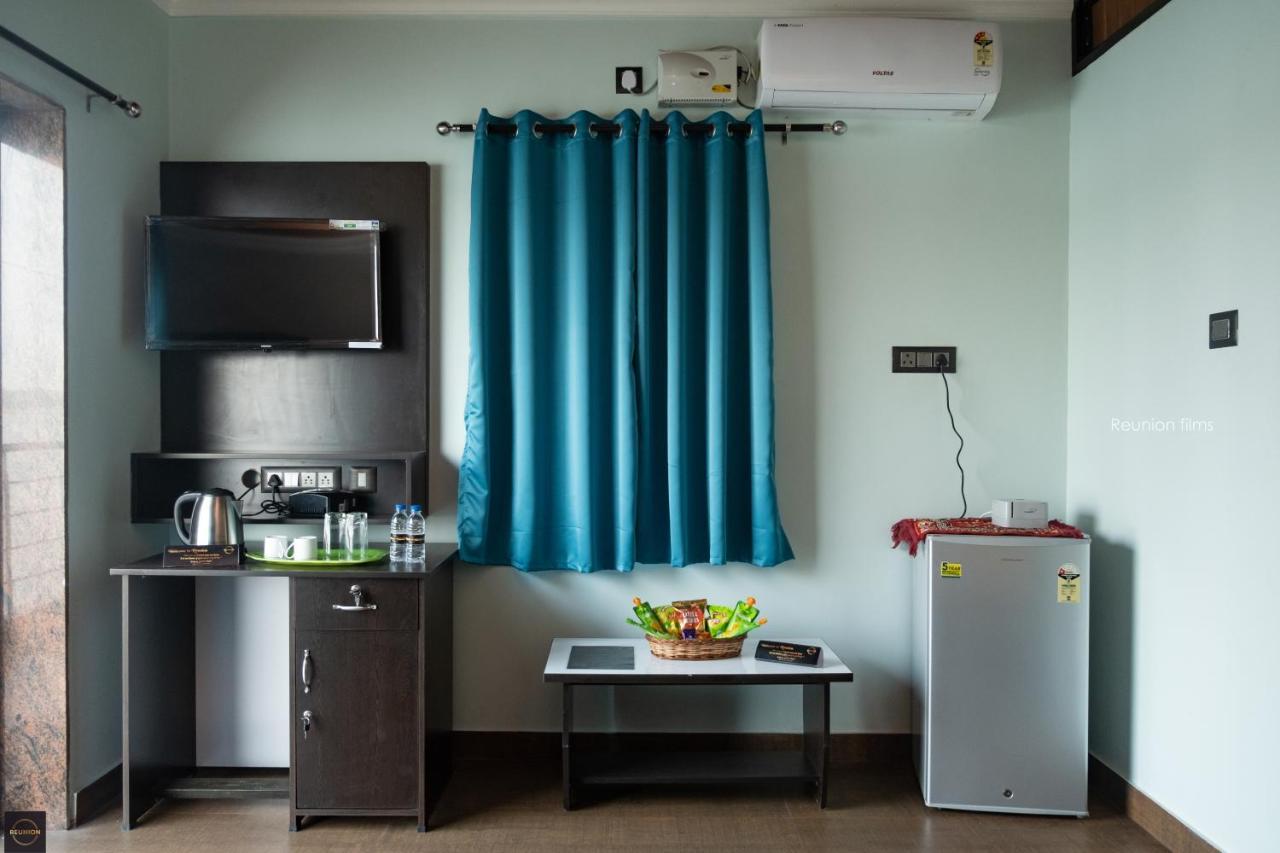 Reunion Ocean Tides Hotel Udupi Kültér fotó
